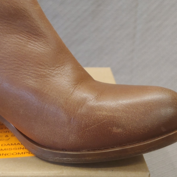 Lucky Brand Basel leather Bootie Toffee-10 - Picture 9 of 16